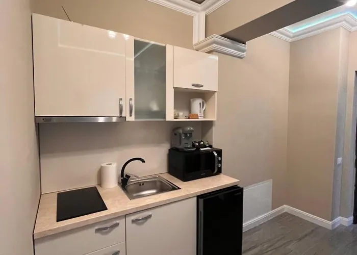 Ξενοδοχείο με διαμερίσματα White Tower Mamaia